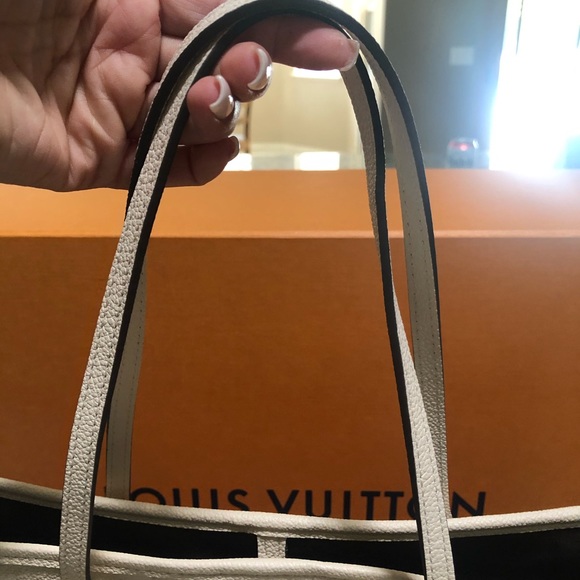 BNWT Empriente Neverfull MM - Picture 9 of 16